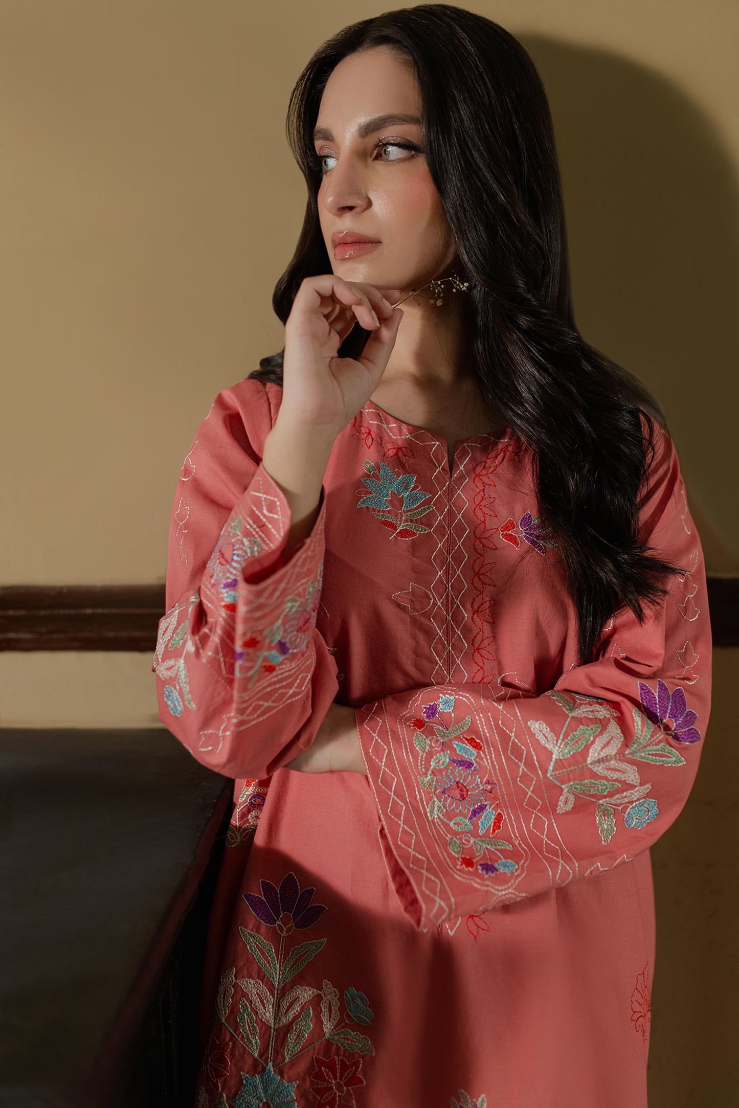 PINK EMBROIDERED KURTA