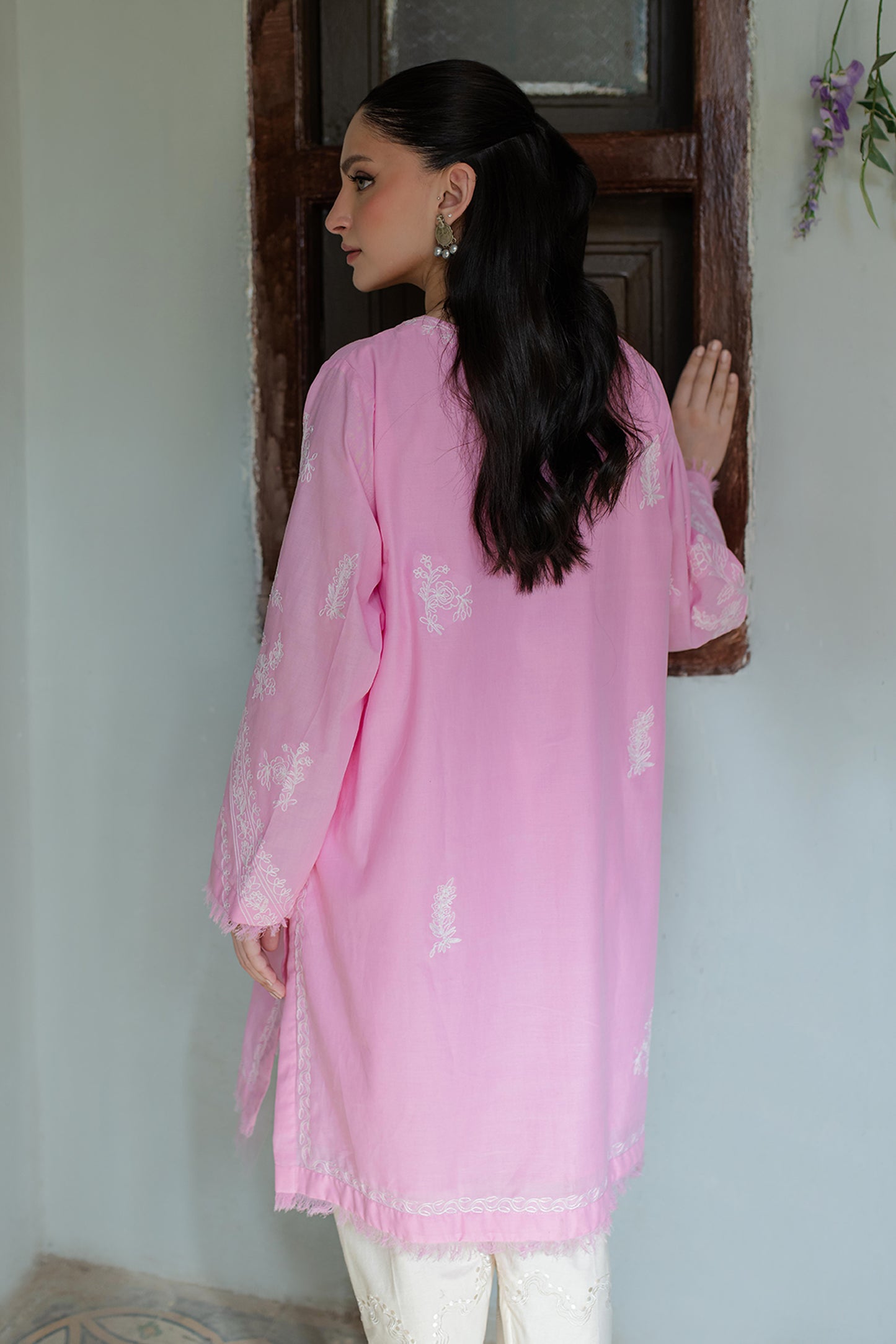 PINK AARI KURTA