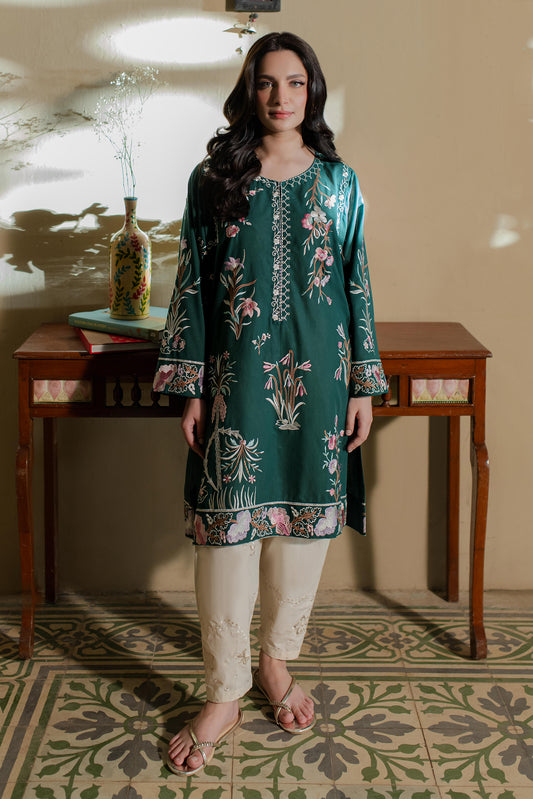 GREEN EMBROIDERED KURTA