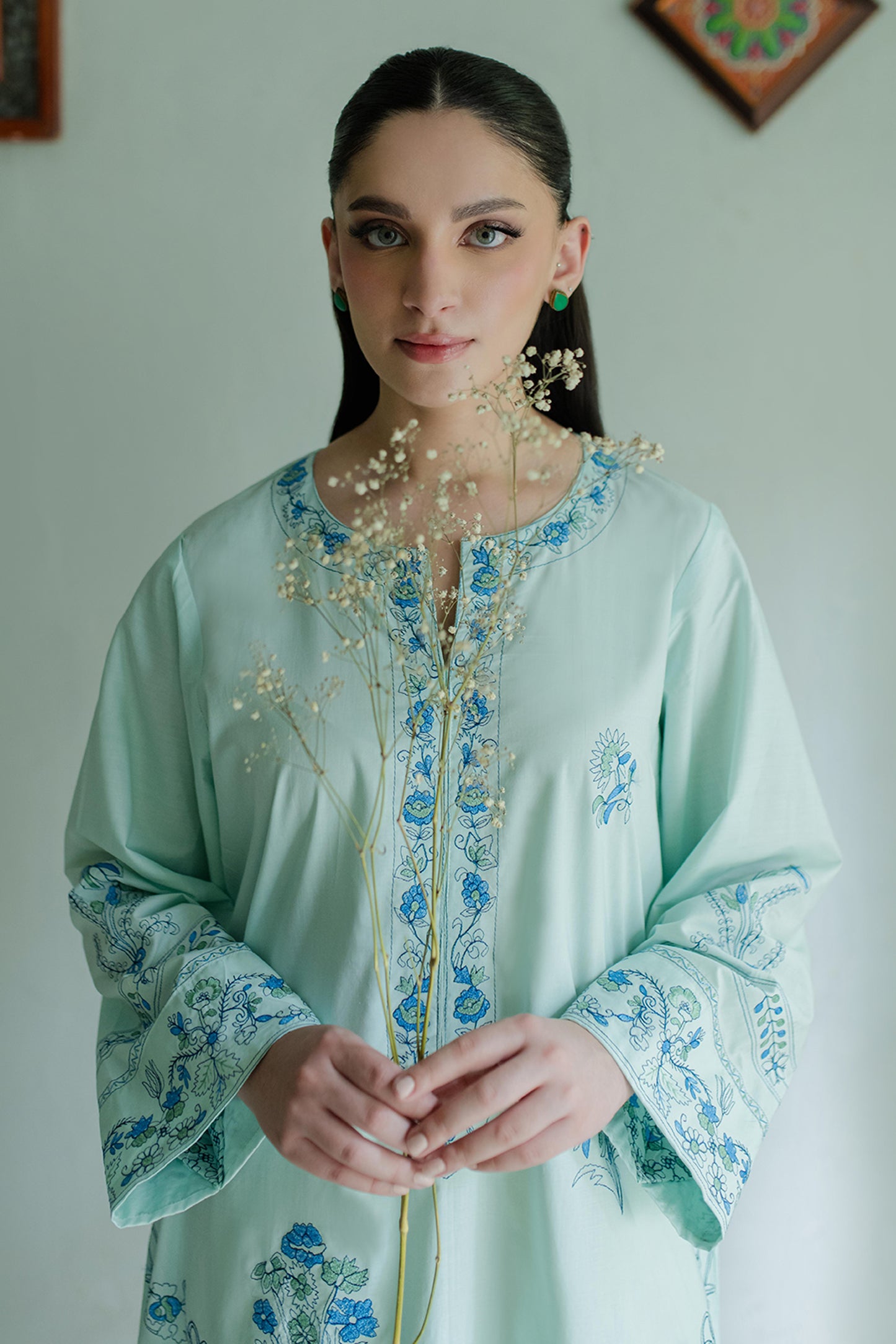 AQUA EMBROIDERED KURTA
