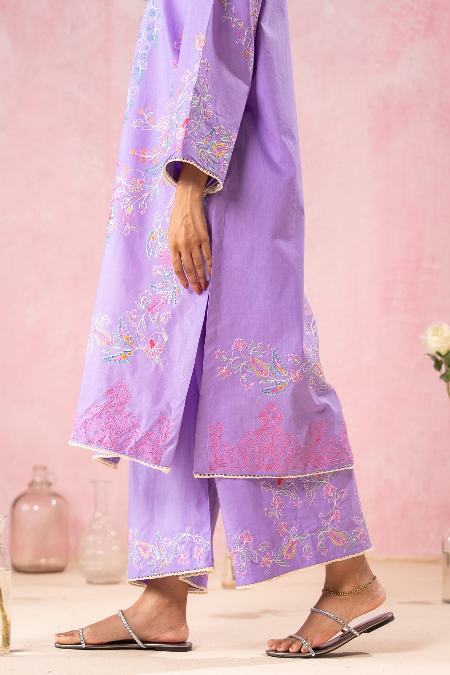 LAVENDER EMBROIDERED SET