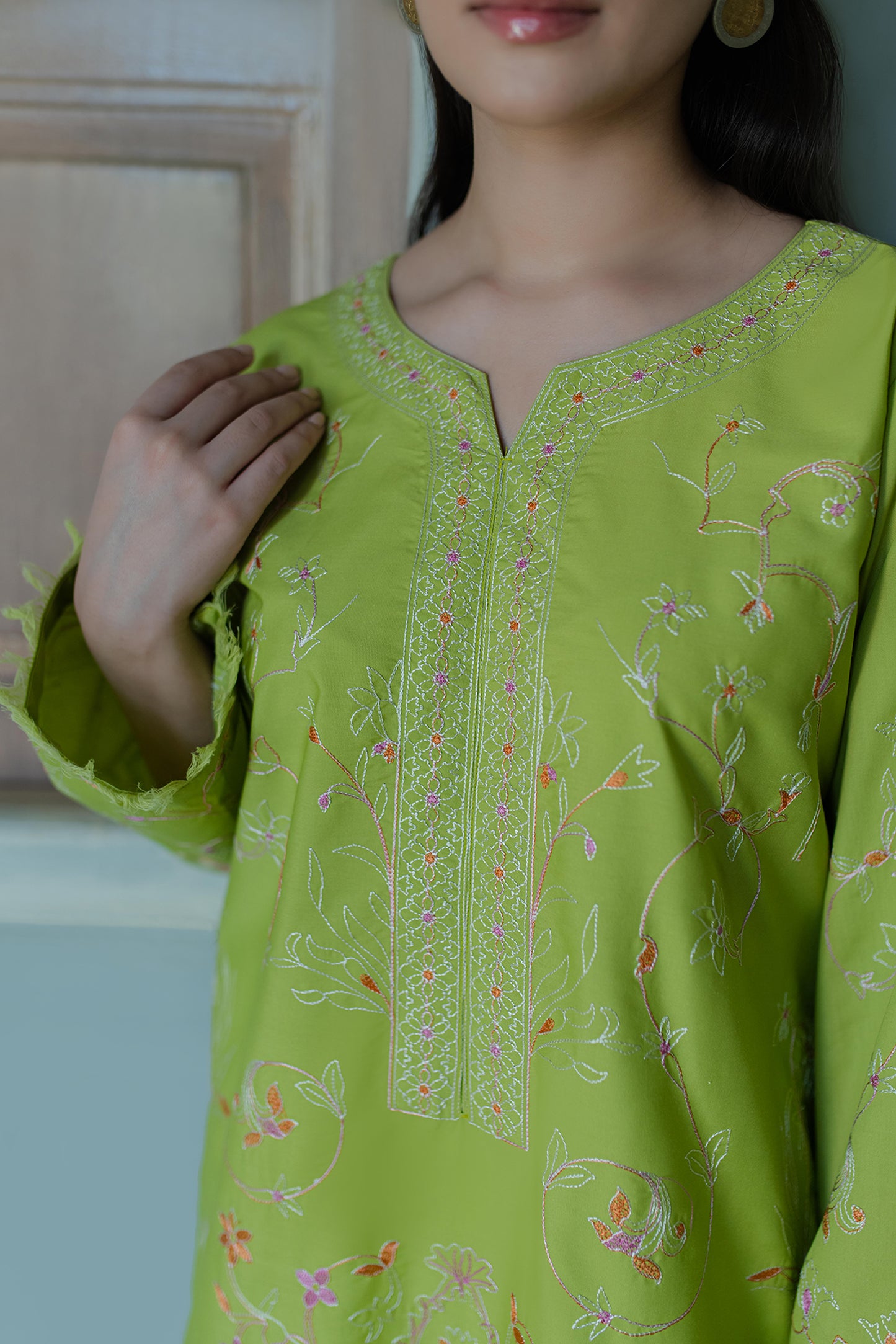 PISTACHIO EMBROIDERED KURTA