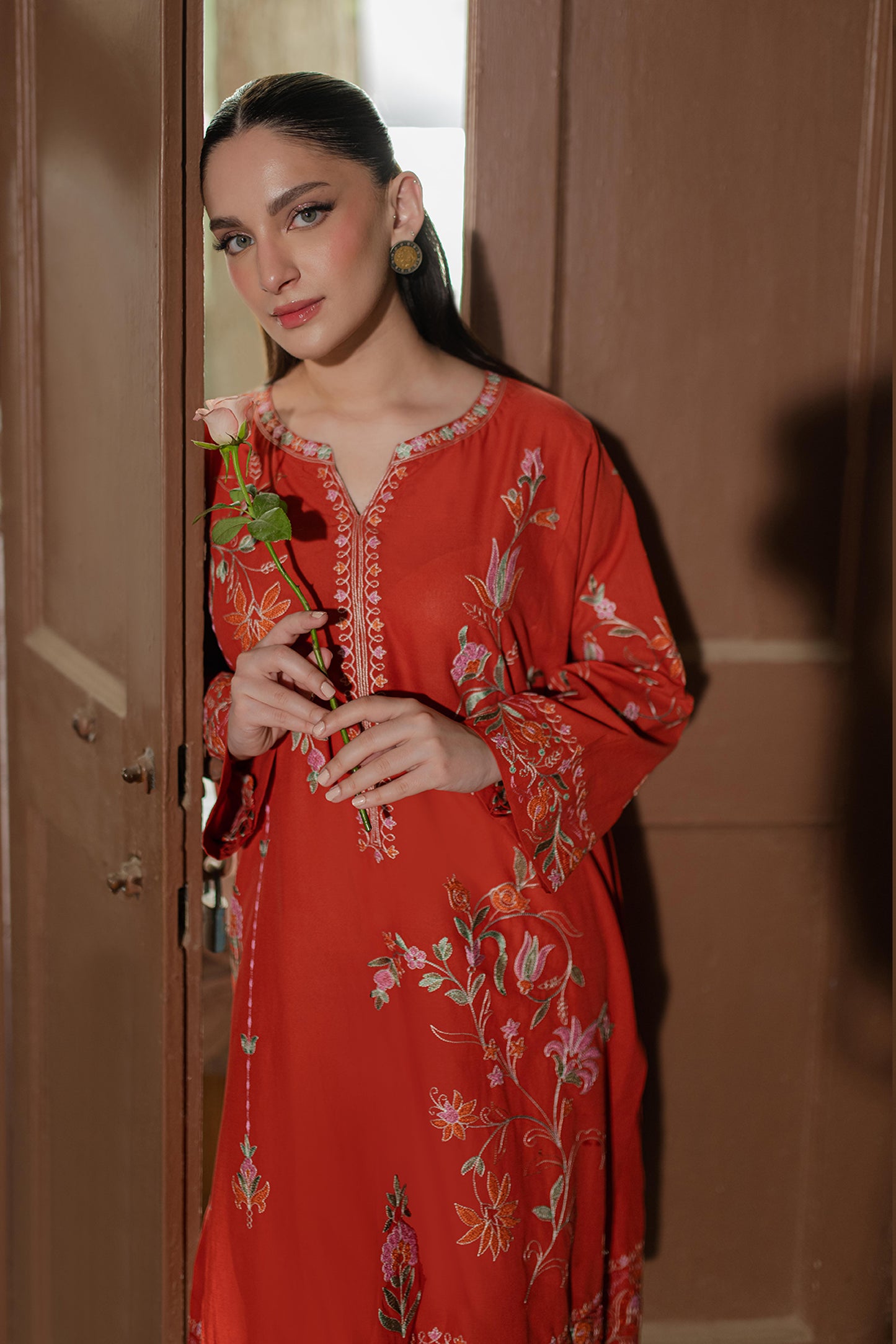 RED EMBROIDERED KURTA