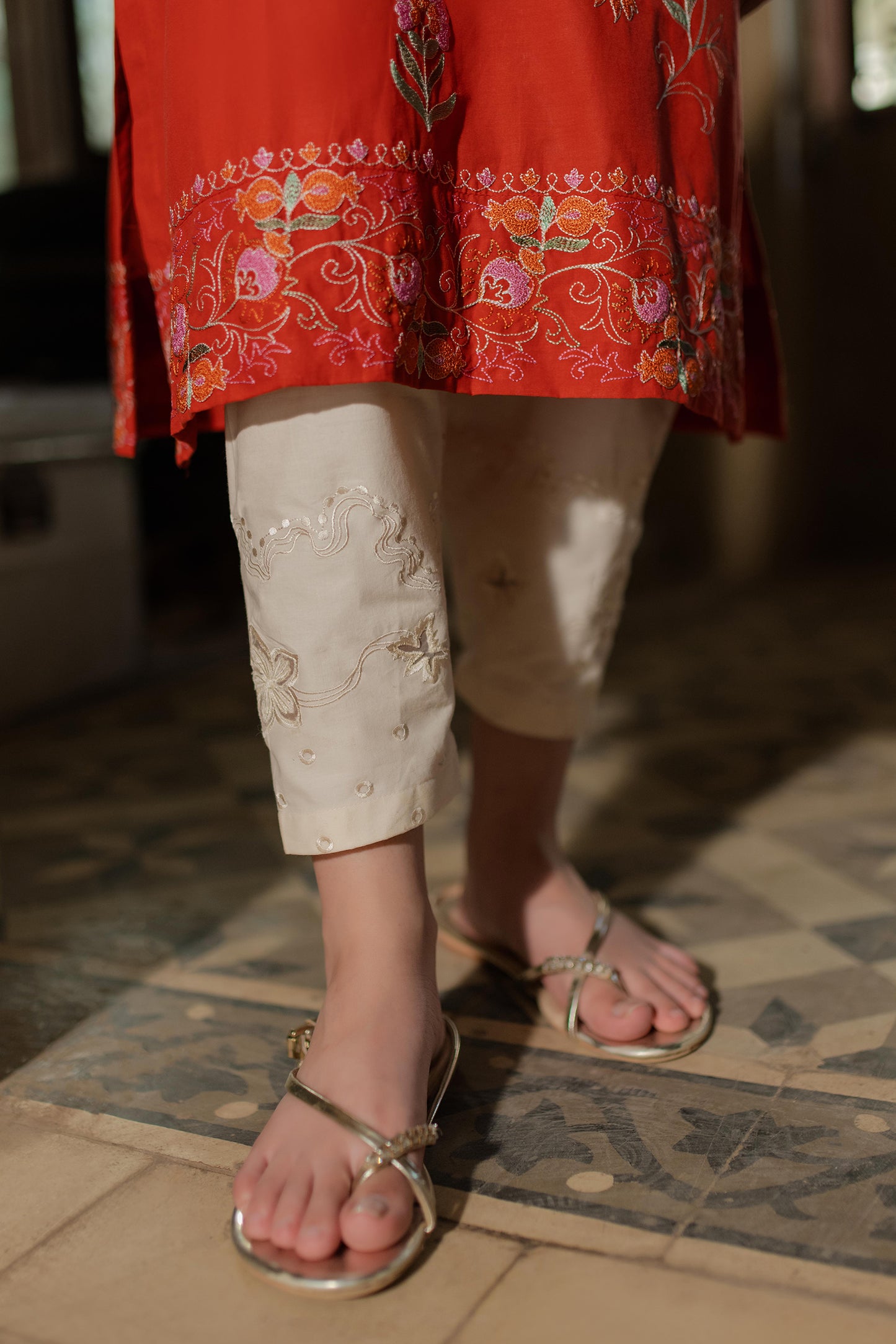 IVORY APPLIQUE SHALWAR